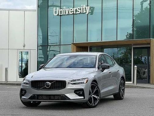 Silver Dawn 2025 Volvo S60 Core