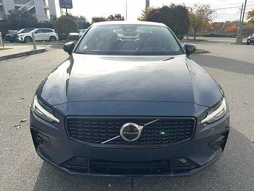 2023 Volvo S60 Core