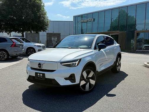 Crystal White 2023 Volvo C40 Recharge Pure Electric Plus