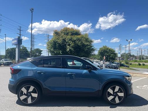 2022 Volvo C40 Recharge Pure Electric Ultimate