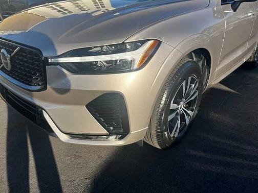 2024 Volvo XC60 Core