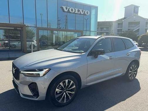 2025 Volvo XC60 Plus