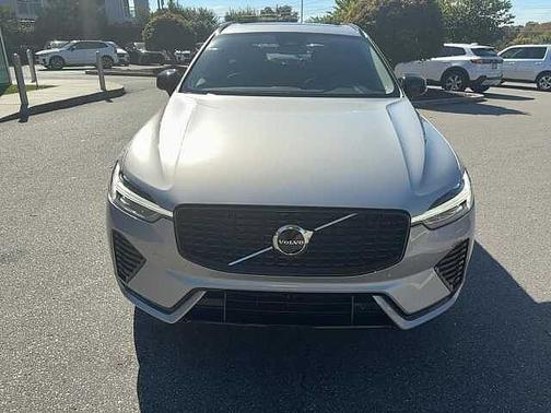 2025 Volvo XC60 Plus