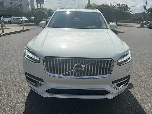 2024 Volvo XC90 Plus