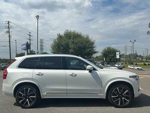 2024 Volvo XC90 Plus