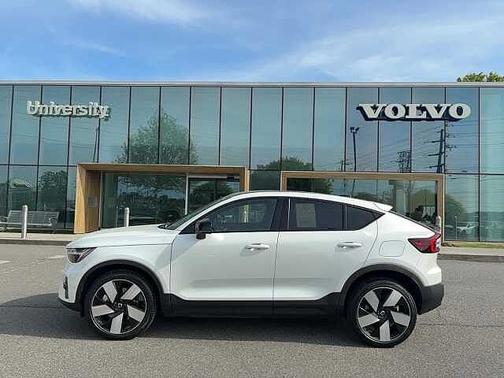 2023 Volvo C40 Recharge Pure Electric Plus