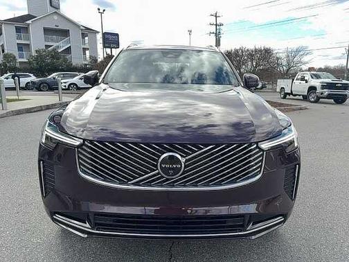 2025 Volvo XC90 Plus