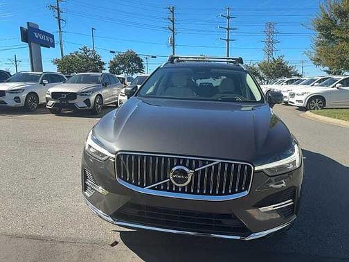 2022 Volvo XC60 B5 AWD Inscription