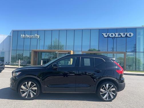2022 Volvo XC40 Recharge Pure Electric Plus