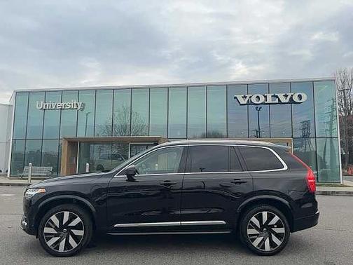 2024 Volvo XC90 Plus