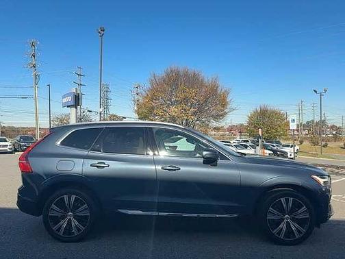 2023 Volvo XC60 Plus