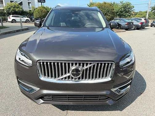 2024 Volvo XC90 Plus