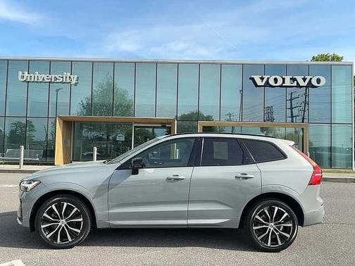 2024 Volvo XC60 Plus