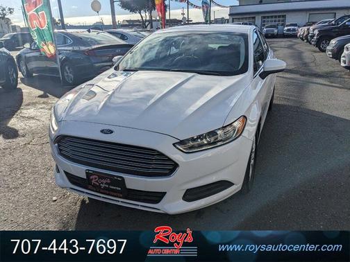 2015 Ford Fusion S