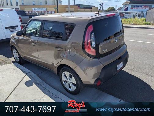 2016 Kia Soul Base