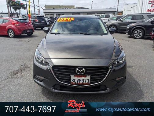 2018 Mazda Mazda3 Touring