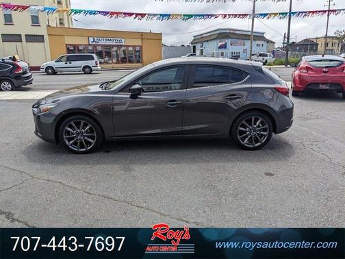 2018 Mazda Mazda3 Touring