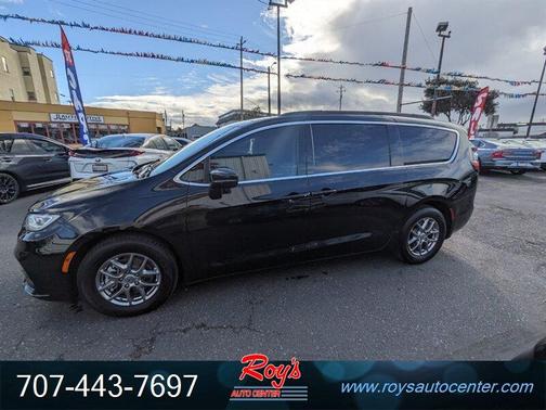 2021 Chrysler Pacifica Touring