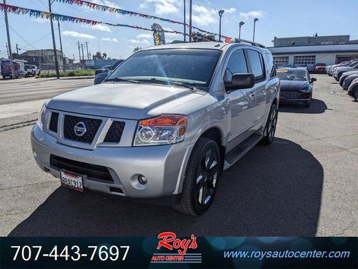 2013 Nissan Armada SV