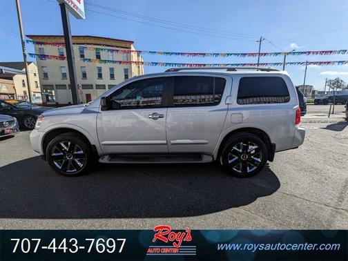 2013 Nissan Armada SV
