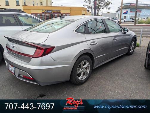 2021 Hyundai SONATA SE