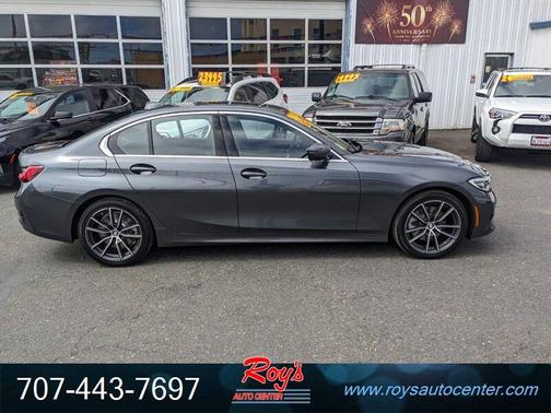2019 BMW 330 i