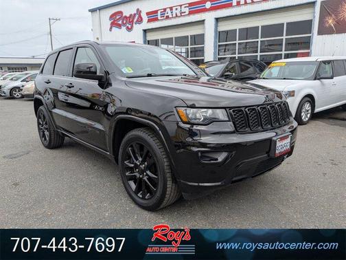 Diamond Black 2019 Jeep Grand Cherokee Altitude