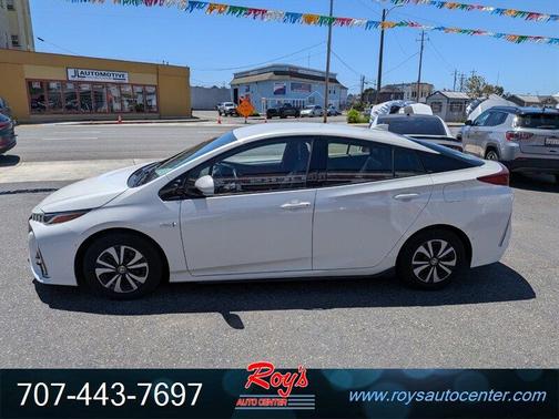 Super White 2017 Toyota Prius Prime Advanced