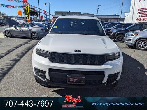 2021 Jeep Grand Cherokee L Laredo