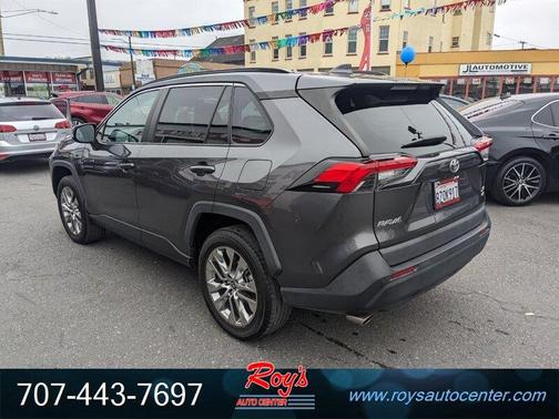 2022 Toyota RAV4 XLE Premium