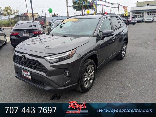 2022 Toyota RAV4 XLE Premium