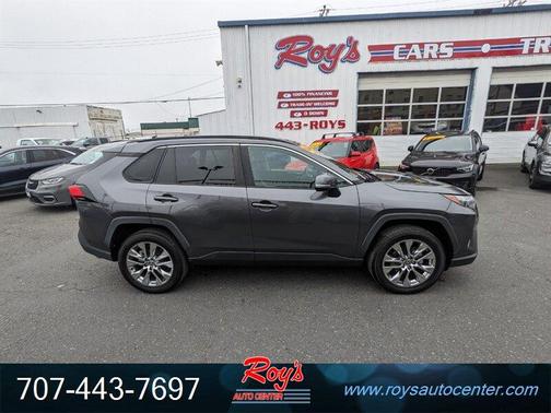 2022 Toyota RAV4 XLE Premium