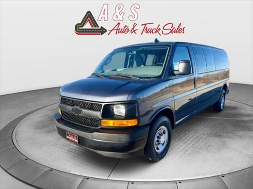 2017 Chevrolet Express 3500 LS