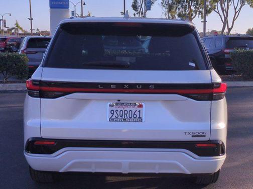 2025 Lexus TX 500h F SPORT Premium