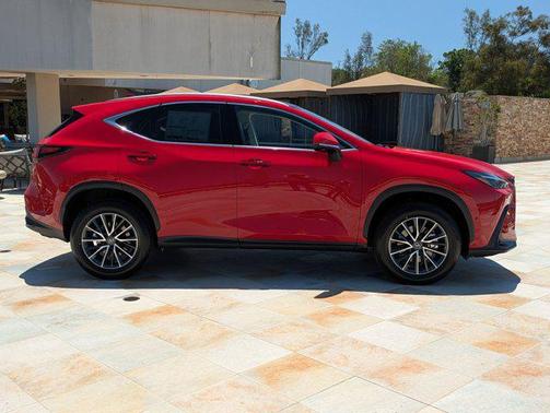2025 Lexus NX 350h Luxury