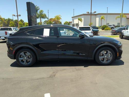 2022 Ford Mustang Mach-E Select
