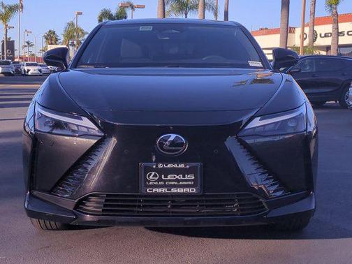 2023 Lexus RZ 450e Luxury