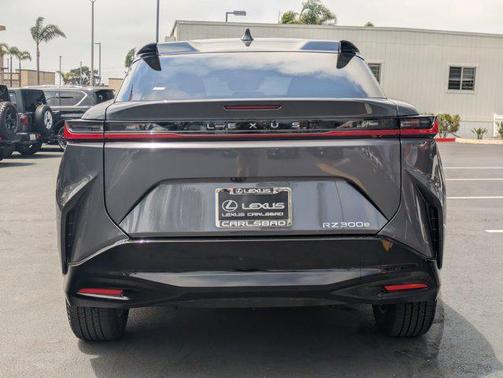 2025 Lexus RZ 300e RZ 300e