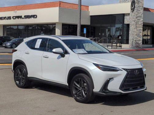 2022 Lexus NX 450h+ Luxury