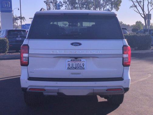 2024 Ford Expedition XLT