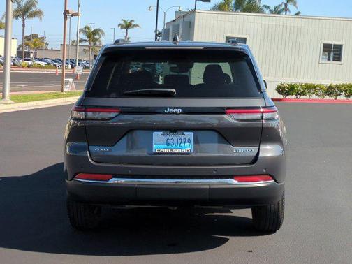 2023 Jeep Grand Cherokee Laredo