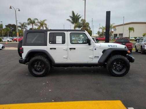 2024 Jeep Wrangler 4xe Willys