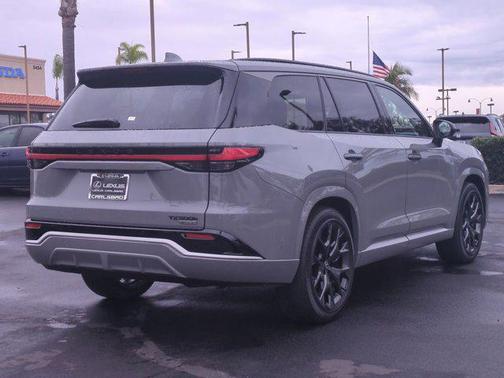 2026 Lexus TX 500h F SPORT Premium