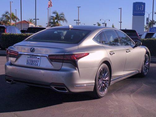 2022 Lexus LS 500 Base