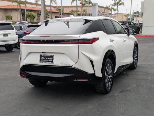 2025 Lexus RZ 300e Premium