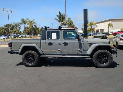 2021 Jeep Gladiator Sport S