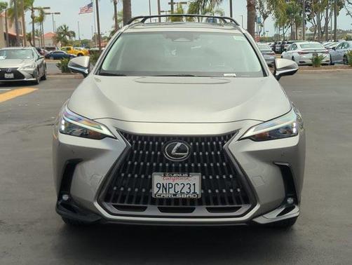 2025 Lexus NX 350h Premium