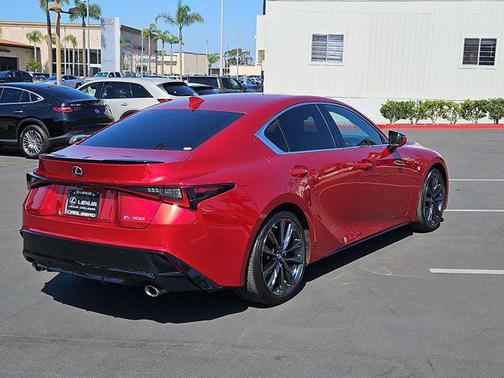 2022 Lexus IS 350 Base