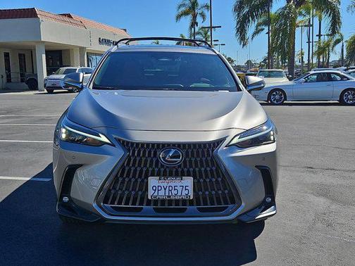2025 Lexus NX 350h Premium