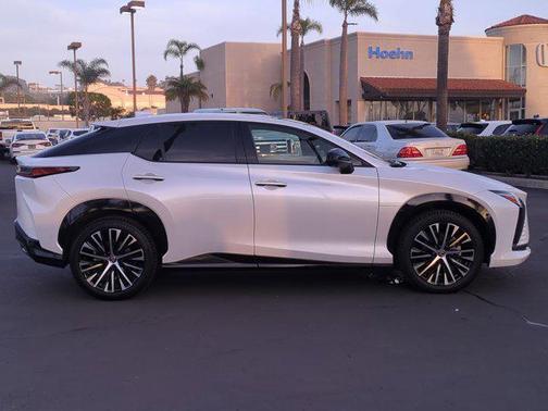 2023 Lexus RZ 450e Premium